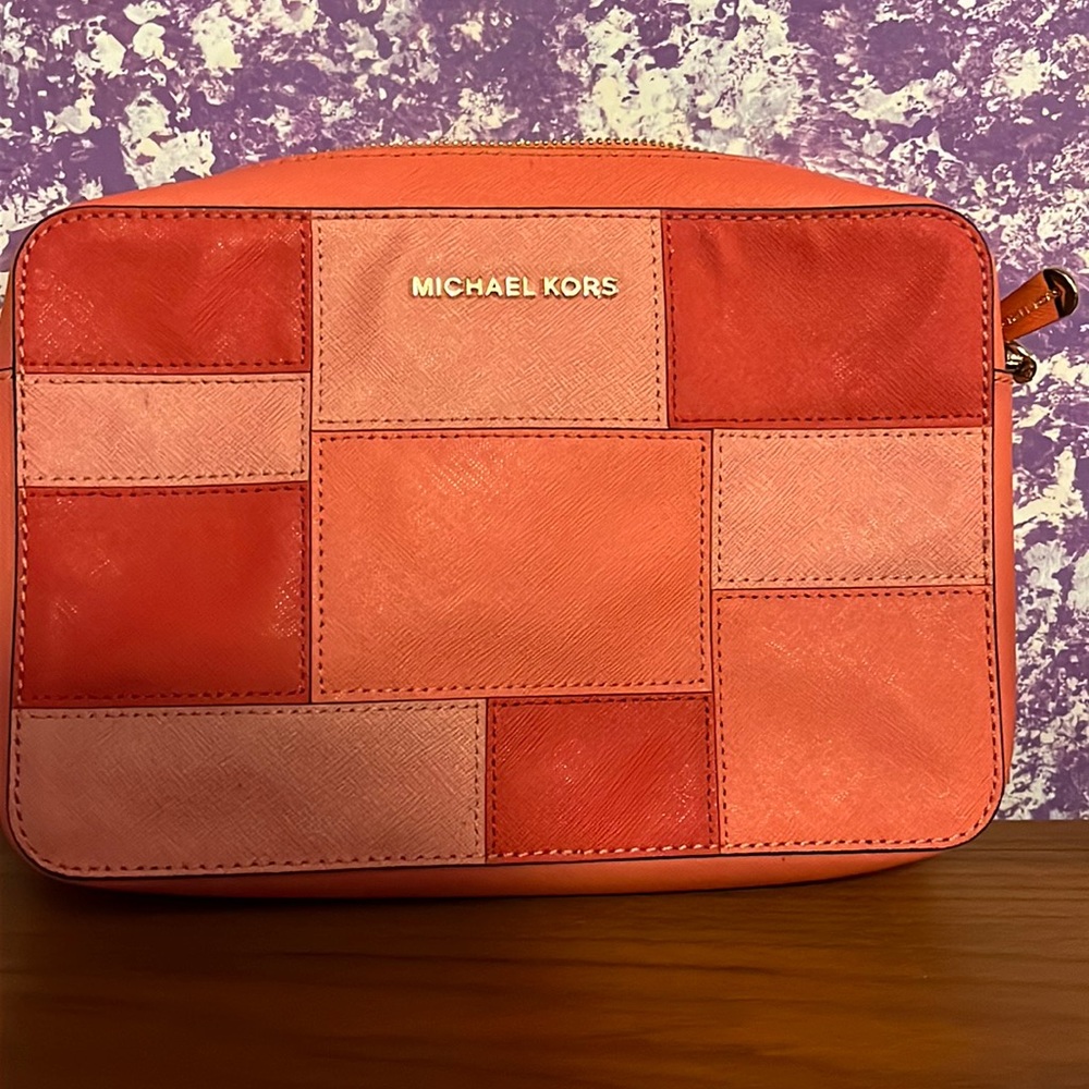 Michael Kors crossbody purse